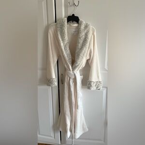 Carole Hochman women's plush wrap robe with faux fur trim szlarge